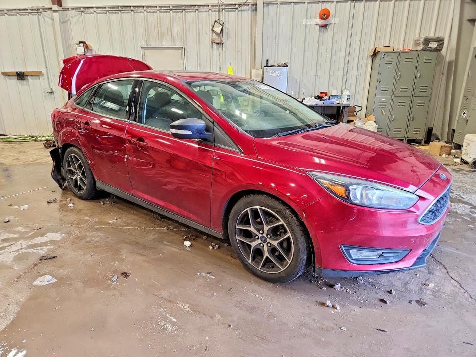 2017 FORD FOCUS SEL 4
