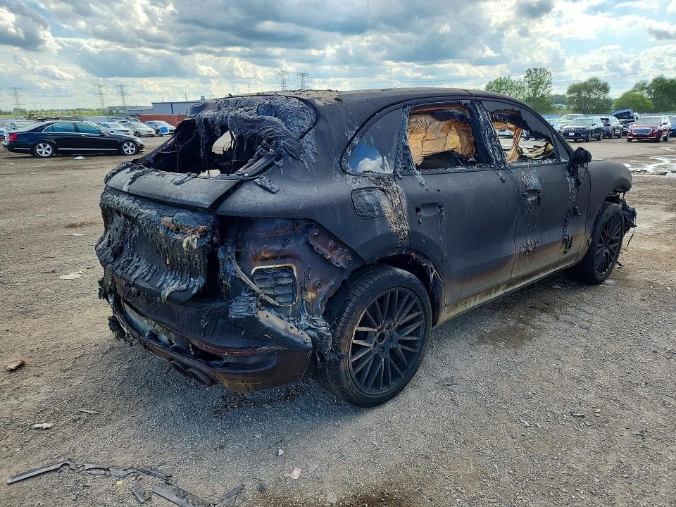 2019 PORSCHE CAYENNE 3
