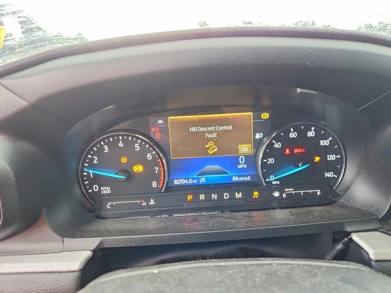 2020 FORD EXPLORER XLT 9