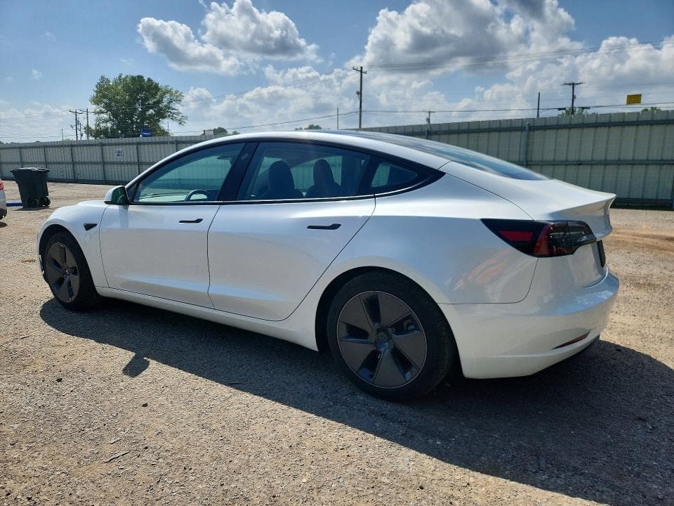 2023 TESLA MODEL 3 2
