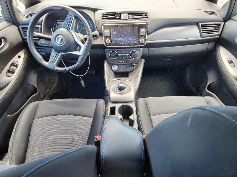 2025 NISSAN LEAF S 8