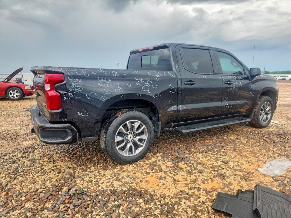 2019 CHEVROLET SILVERADO K1500 RST 3