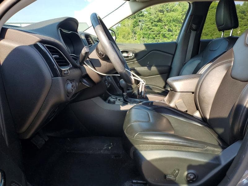 2019 JEEP CHEROKEE LATITUDE PLUS 7