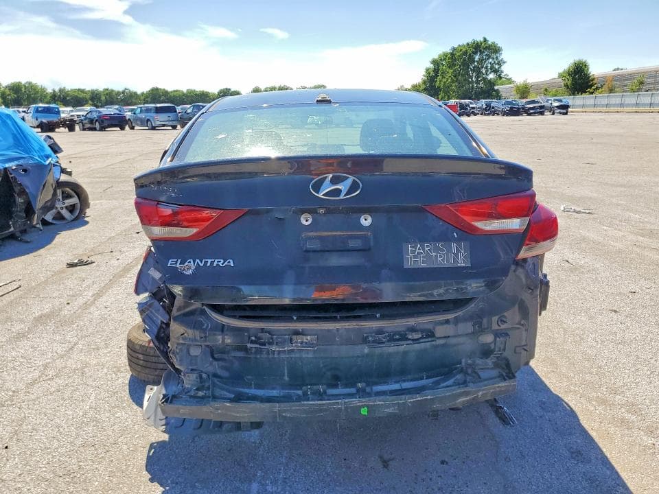 2017 HYUNDAI ELANTRA SE 6