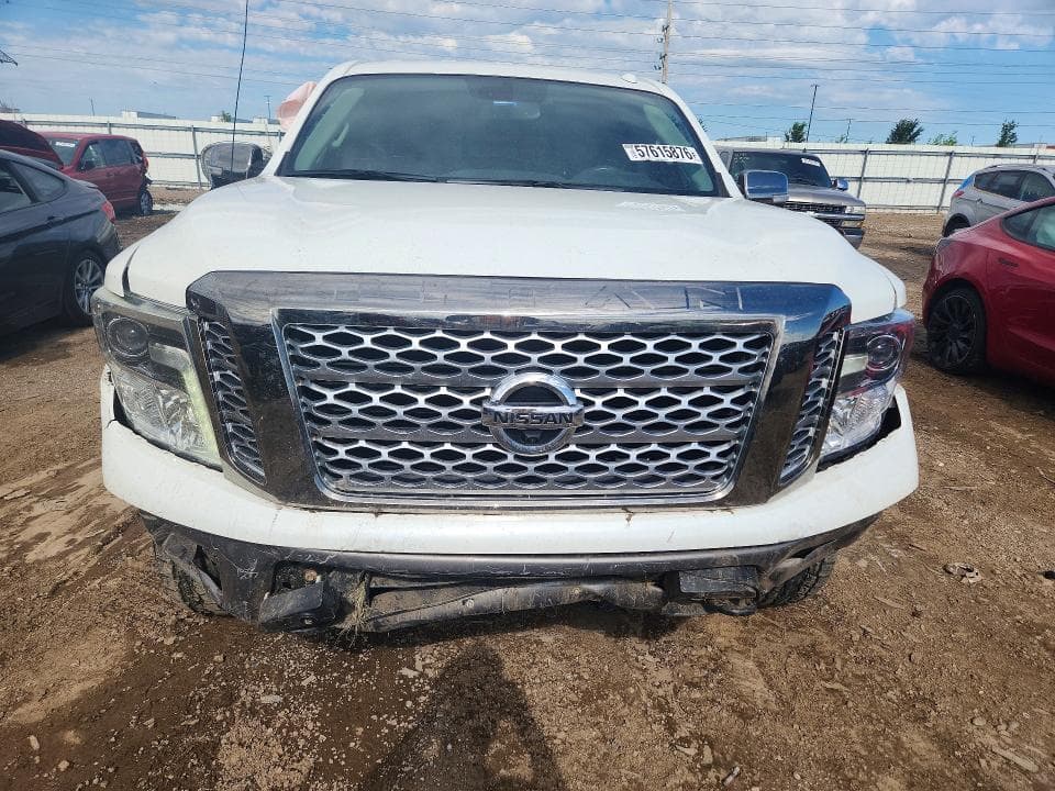 2017 NISSAN TITAN PLATINUM RESERVE 5