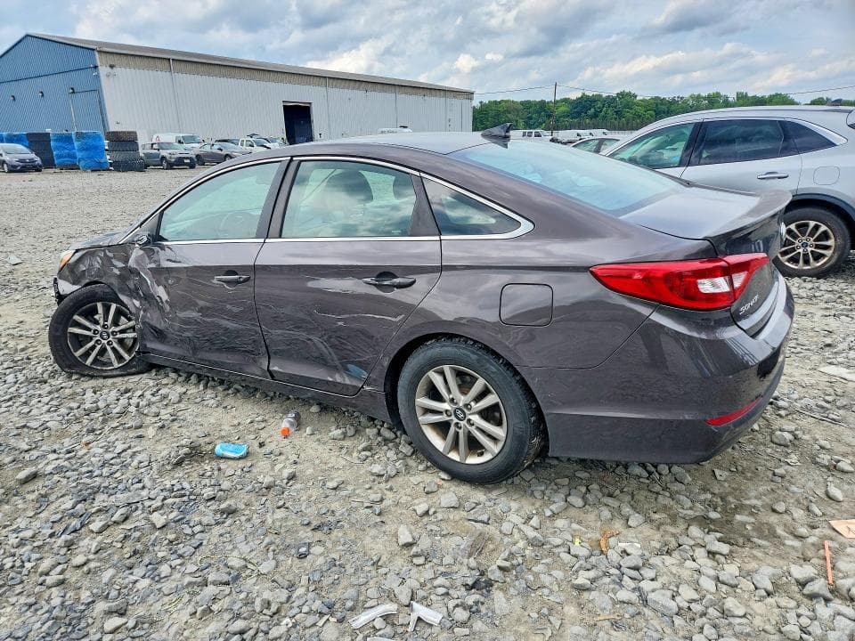 2017 HYUNDAI SONATA SE 2