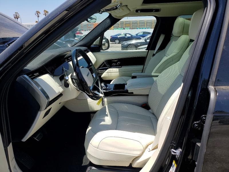 2026 LAND ROVER RANGE ROVER SE 7