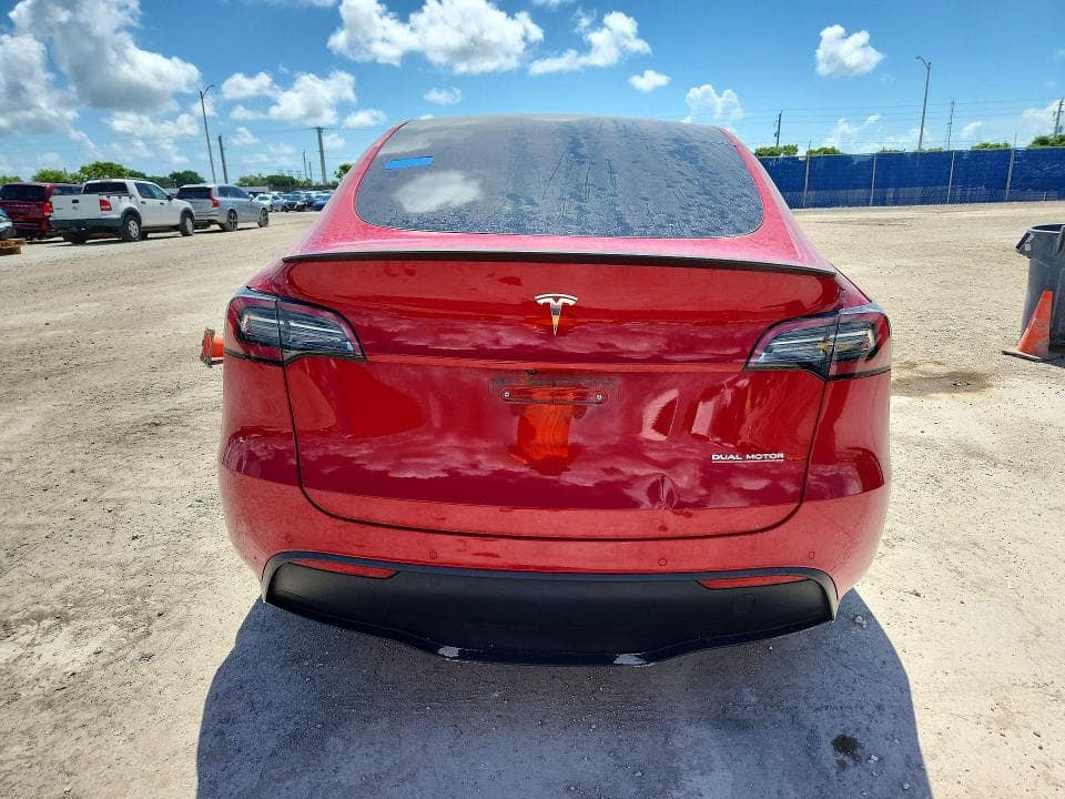 2022 TESLA MODEL Y 6