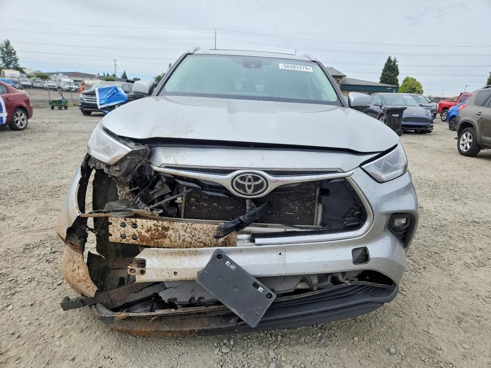 2023 TOYOTA HIGHLANDER LIMITED 5