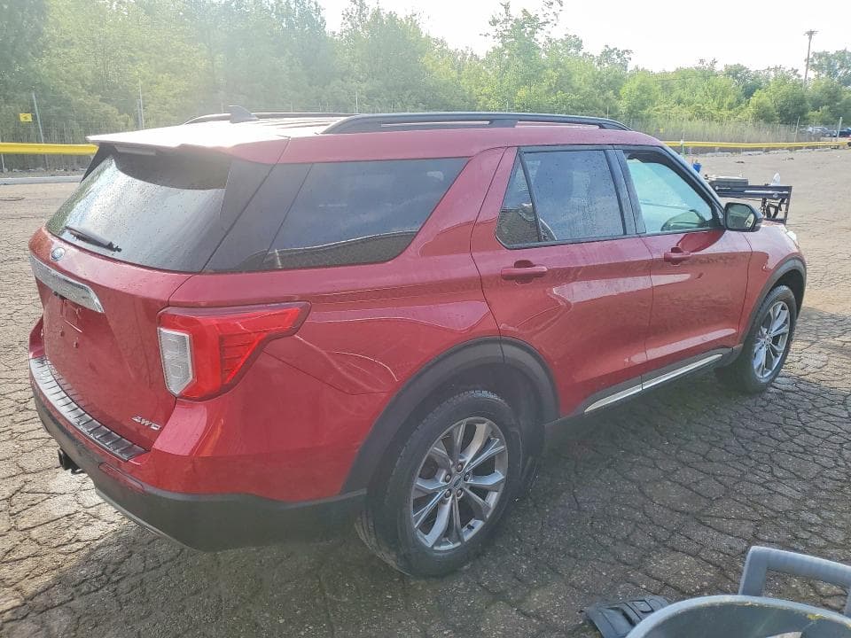 2023 FORD EXPLORER XLT 3