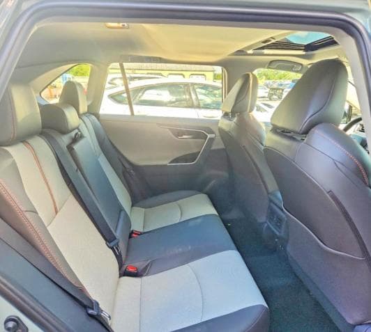 2019 TOYOTA RAV4 ADVENTURE 11