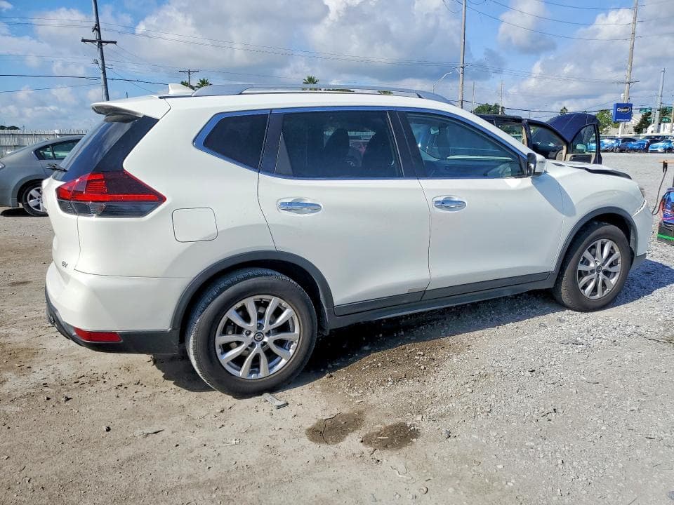 2018 NISSAN ROGUE SV 3
