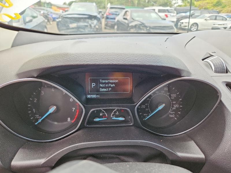 2019 FORD ESCAPE SE 9