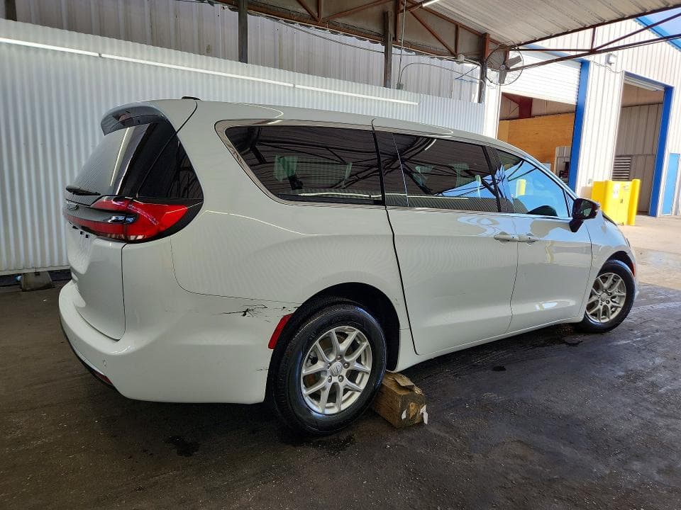 2026 CHRYSLER PACIFICA SELECT 3