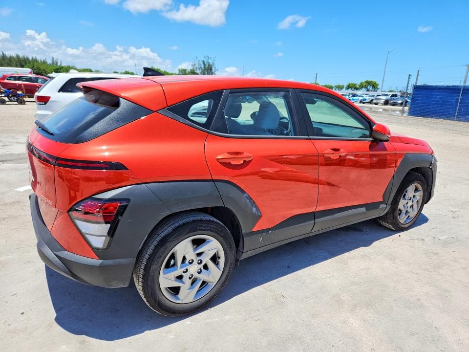 2026 HYUNDAI KONA SE 3