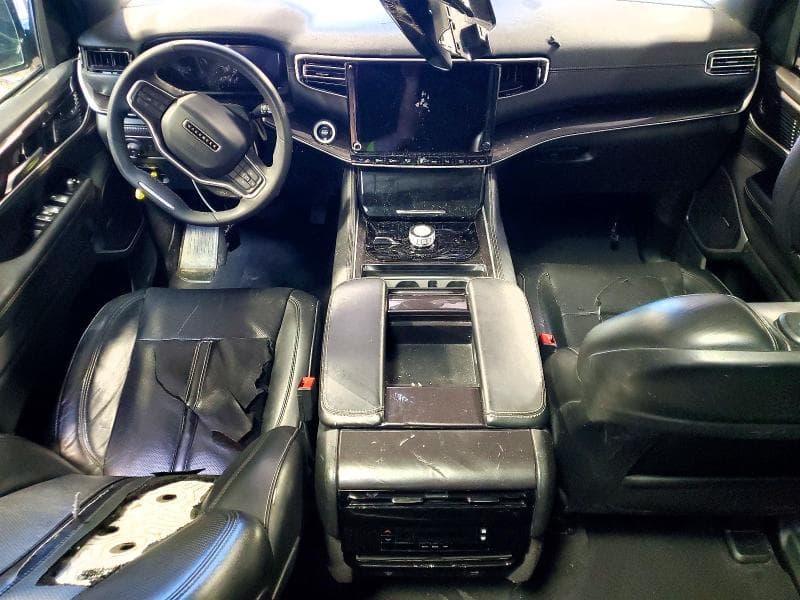 2024 JEEP WAGONEER SERIES I 8