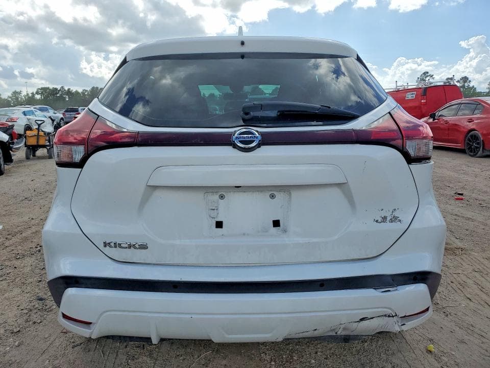 2021 NISSAN KICKS S 6