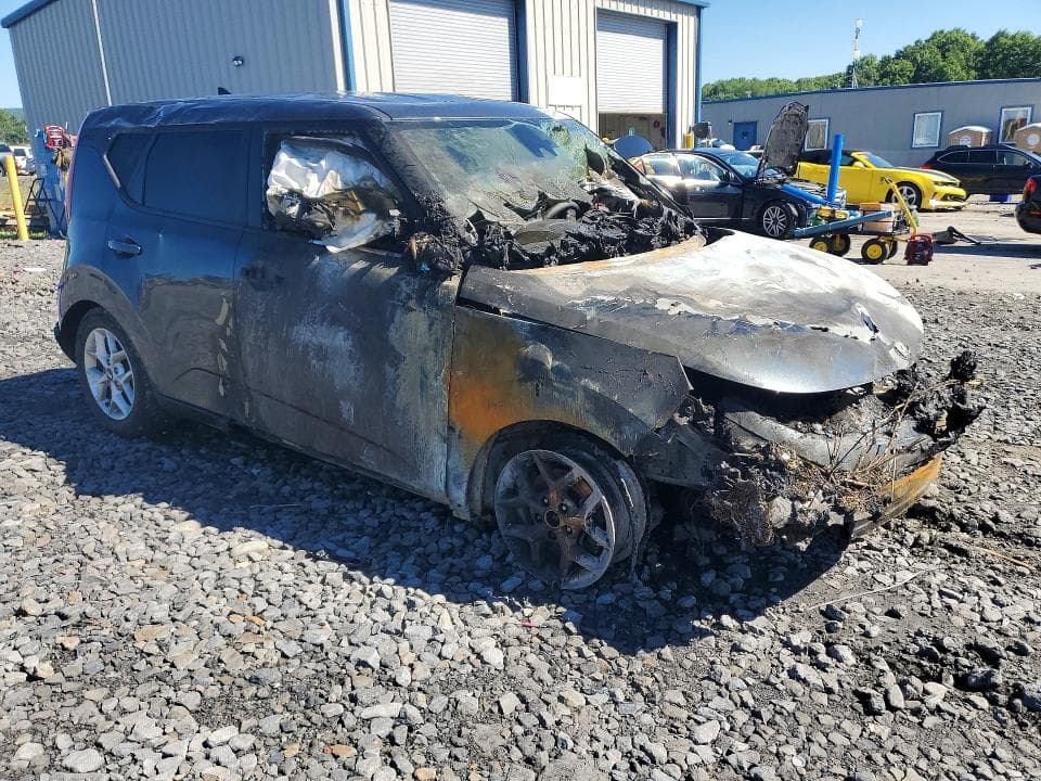 2021 KIA SOUL S 4
