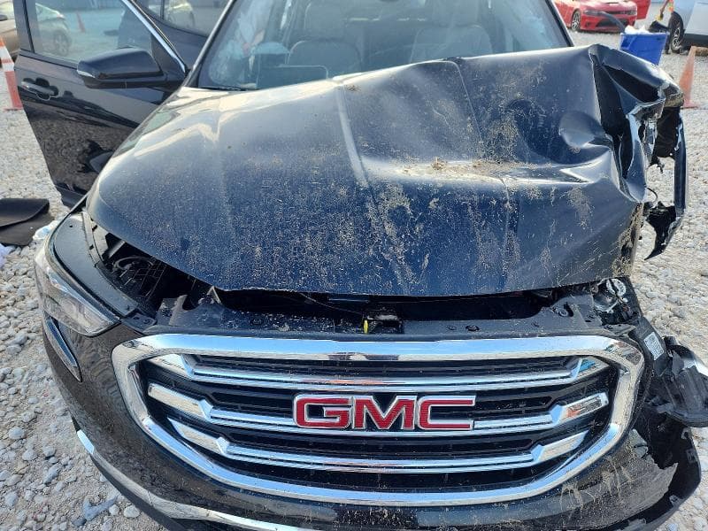 2021 GMC TERRAIN SLT 12