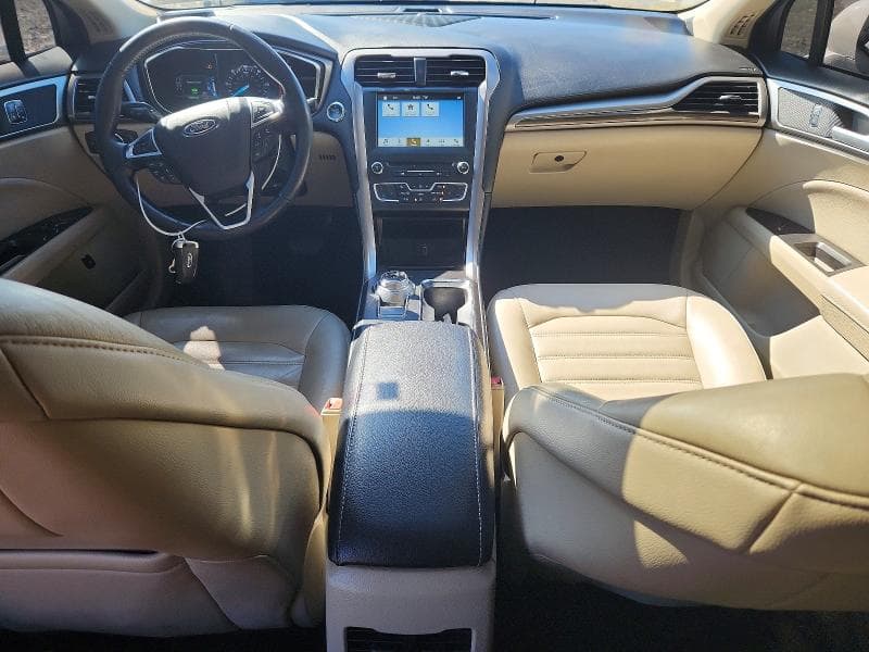 2017 FORD FUSION SE HYBRID 8