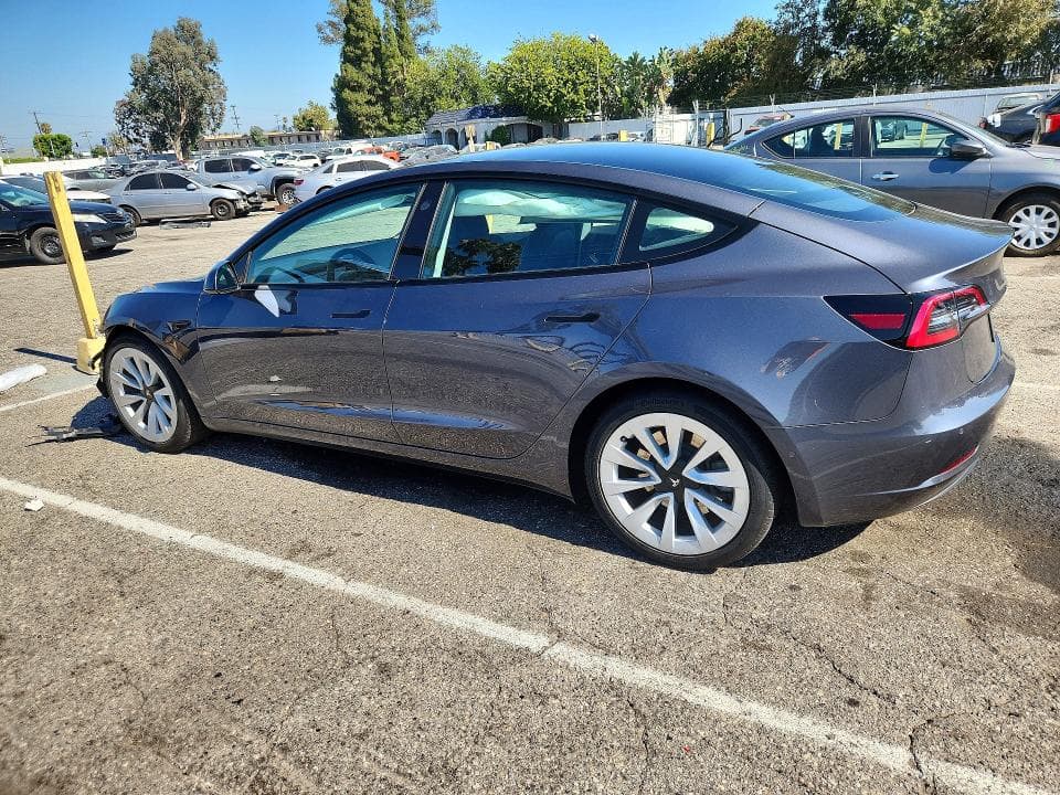 2022 TESLA MODEL 3 2