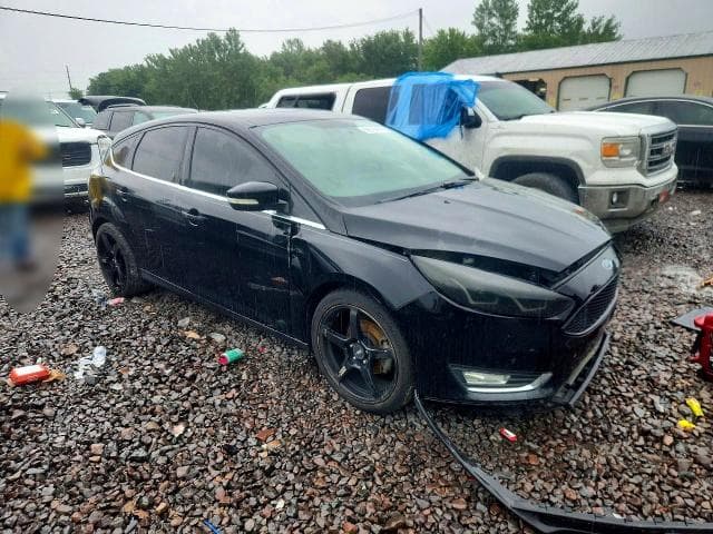 2018 FORD FOCUS TITANIUM 4