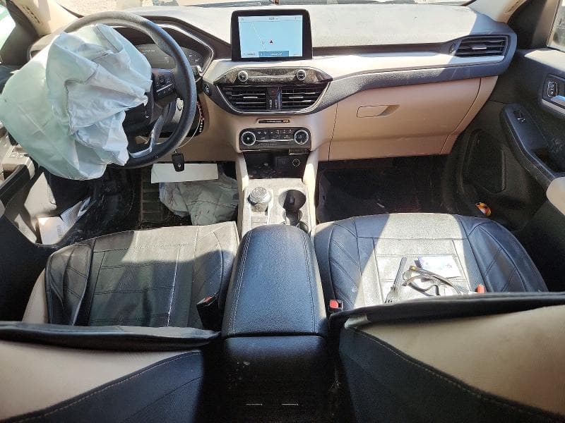 2020 FORD ESCAPE SE 8