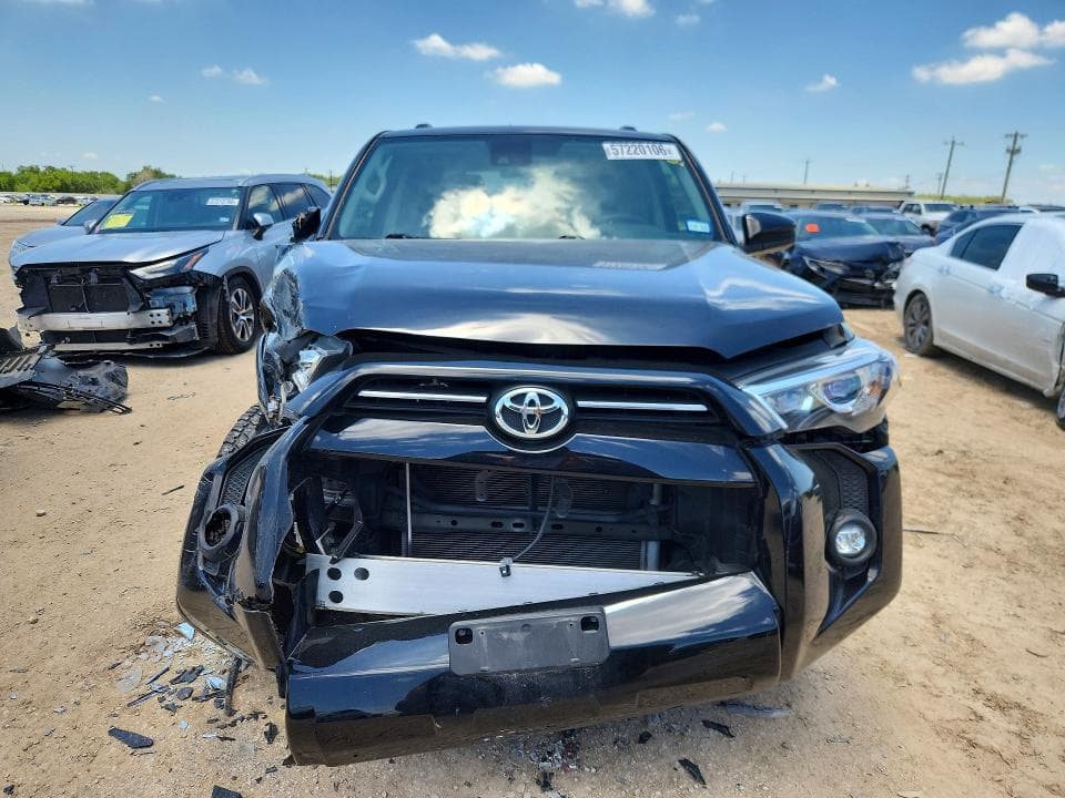 2023 TOYOTA 4RUNNER SR5 5