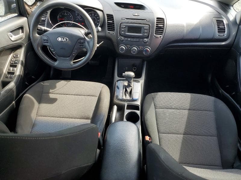 2017 KIA FORTE LX 8