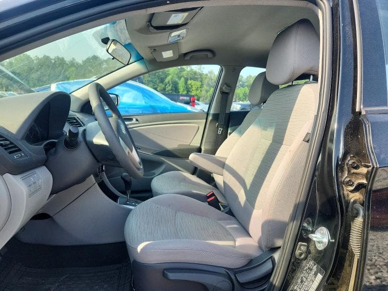 2017 HYUNDAI ACCENT SE 7