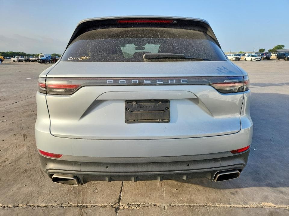 2020 PORSCHE CAYENNE 6