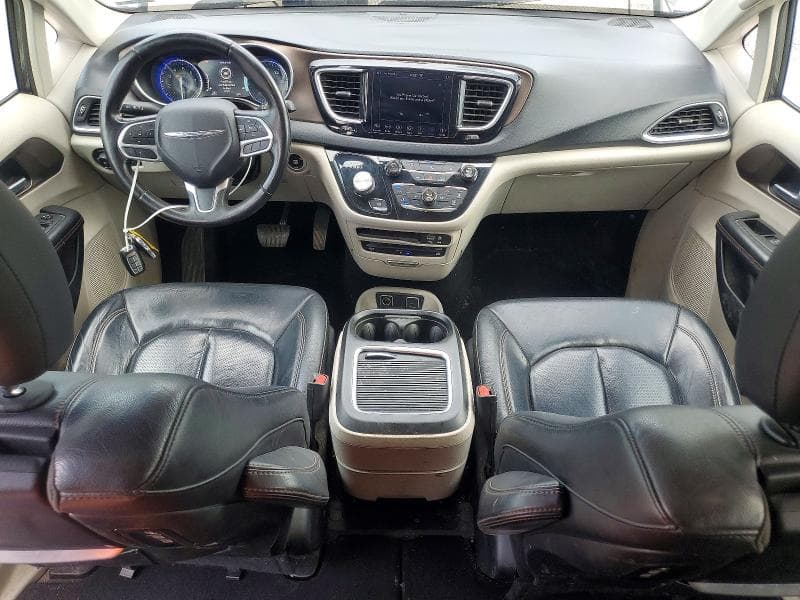 2018 CHRYSLER PACIFICA TOURING L PLUS 8