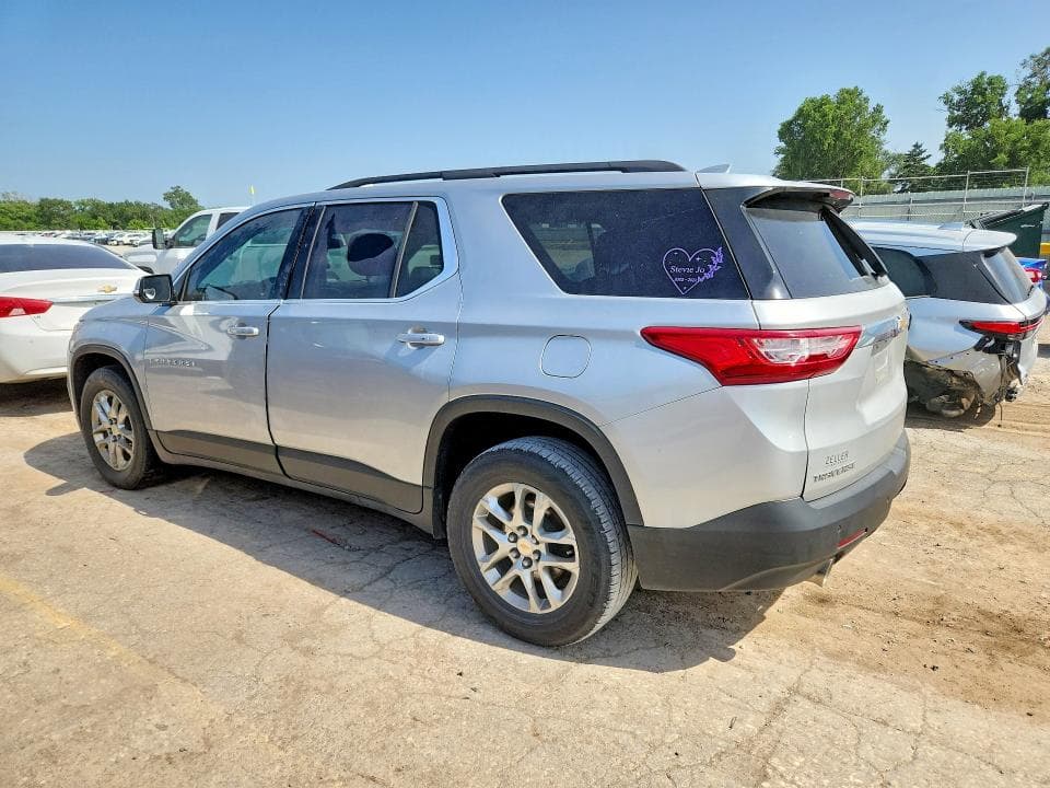2020 CHEVROLET TRAVERSE LT 2