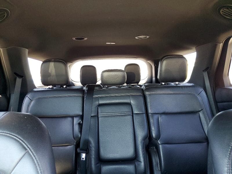 2020 FORD EXPLORER XLT 10