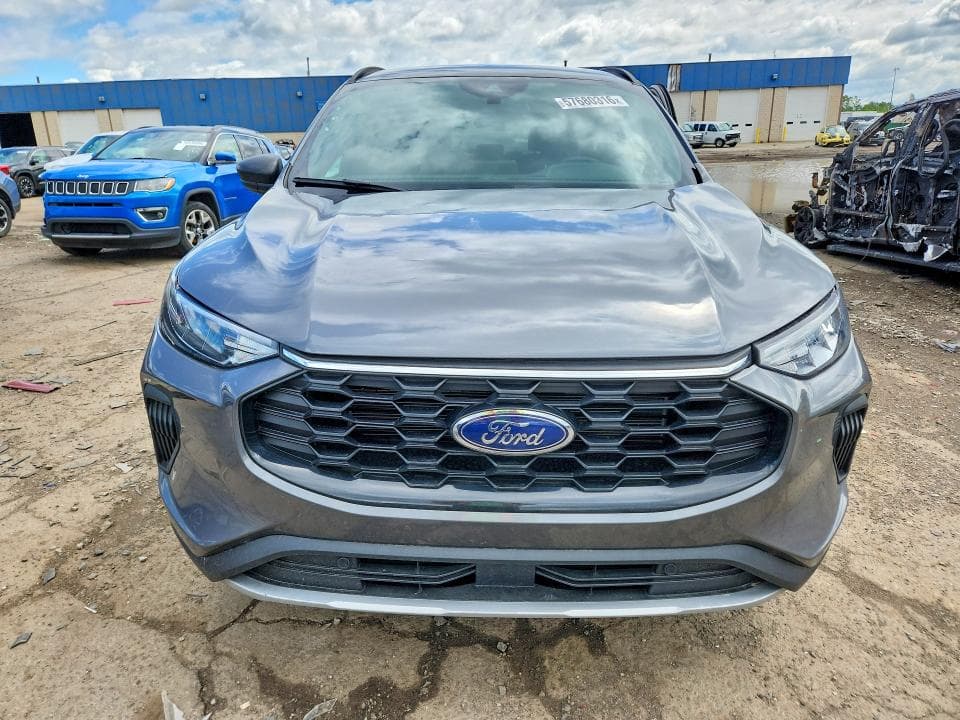 2025 FORD ESCAPE ST LINE 5