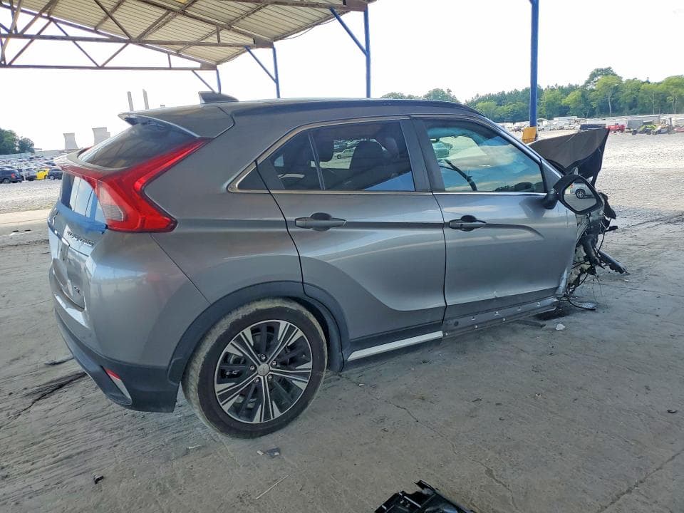 2019 MITSUBISHI ECLIPSE CROSS SE 3