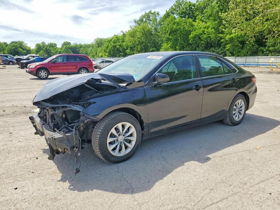 2016 TOYOTA CAMRY