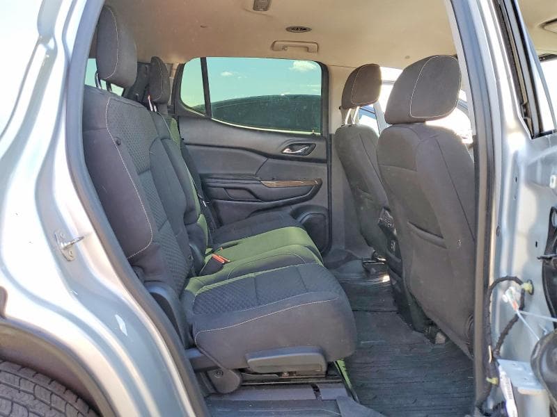 2018 GMC ACADIA SLE 11