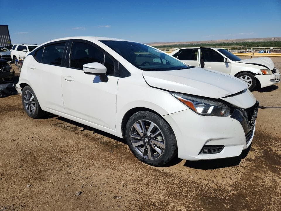 2020 NISSAN VERSA SV 4