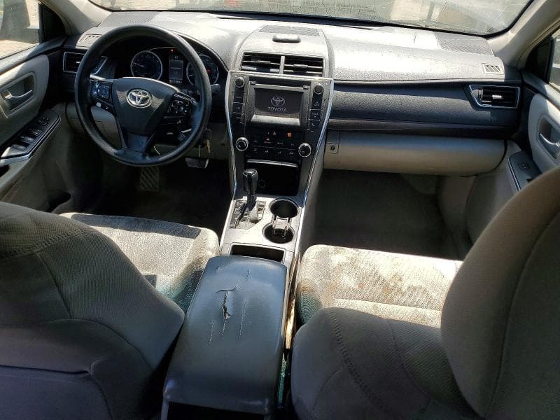 2017 TOYOTA CAMRY LE 8