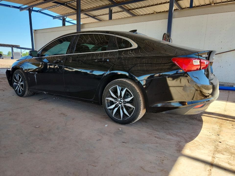 2018 CHEVROLET MALIBU LT 2