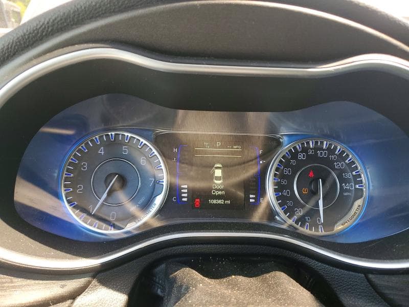 2017 CHRYSLER 200 LX 9