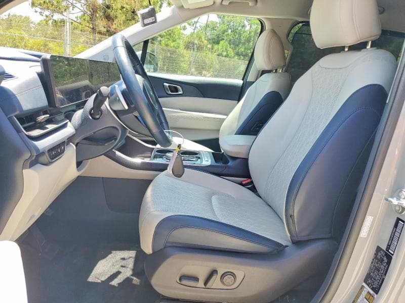 2025 KIA CARNIVAL EX 7