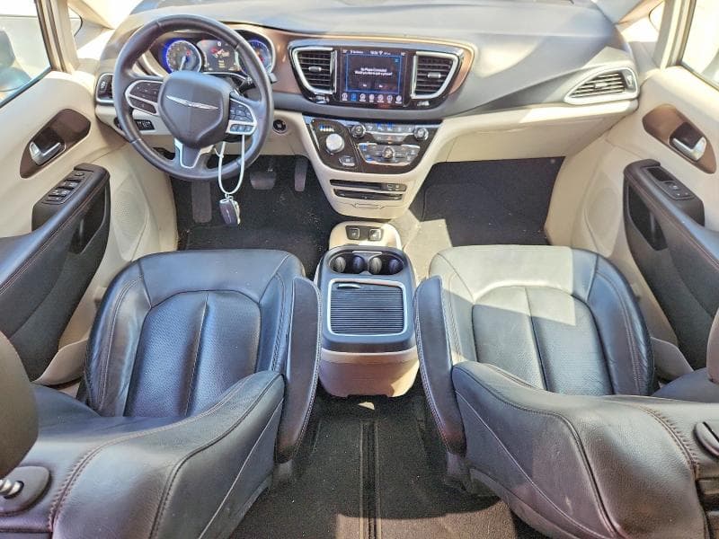 2018 CHRYSLER PACIFICA TOURING L PLUS 8