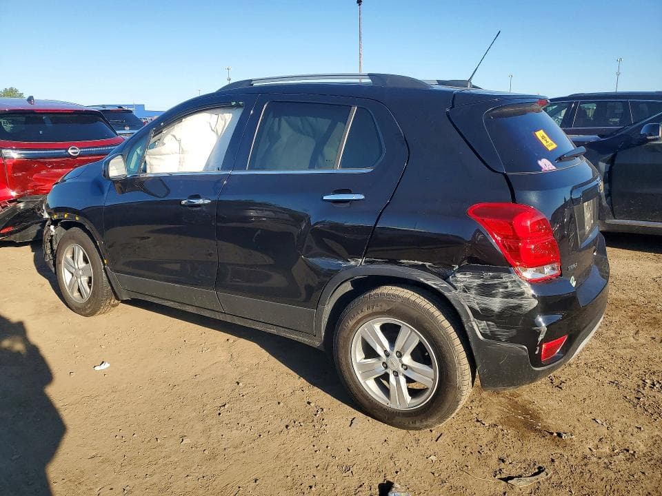 2020 CHEVROLET TRAX 1LT 2