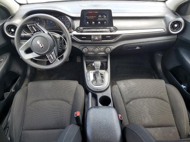 2020 KIA FORTE FE 8