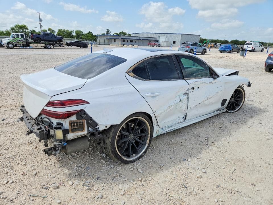 2022 GENESIS G70 3.3T STANDARD 3