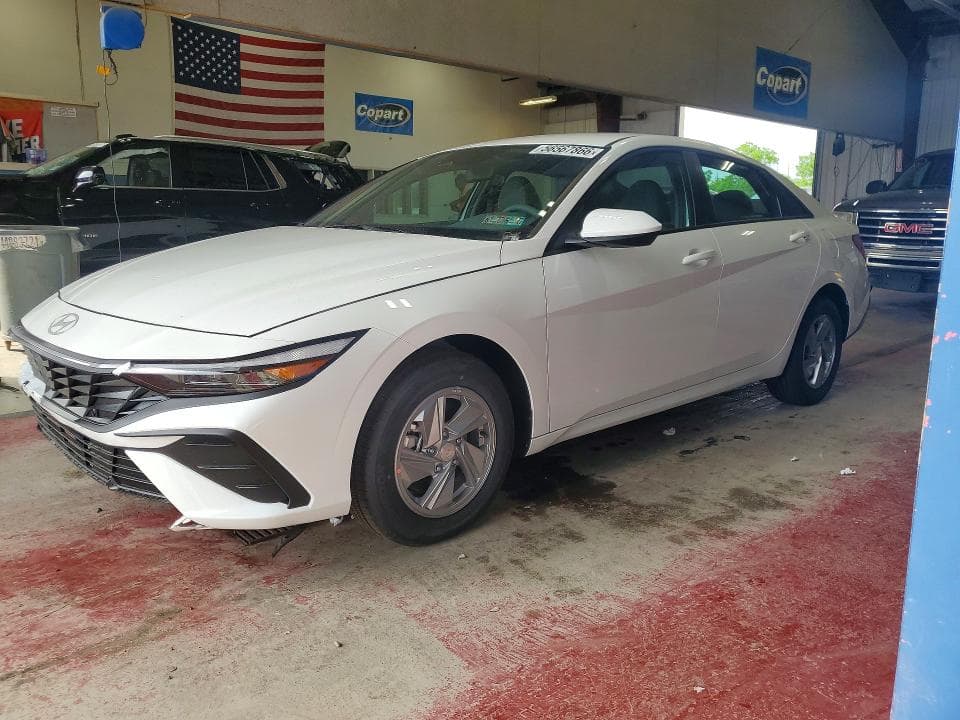 2026 HYUNDAI ELANTRA SE - 1