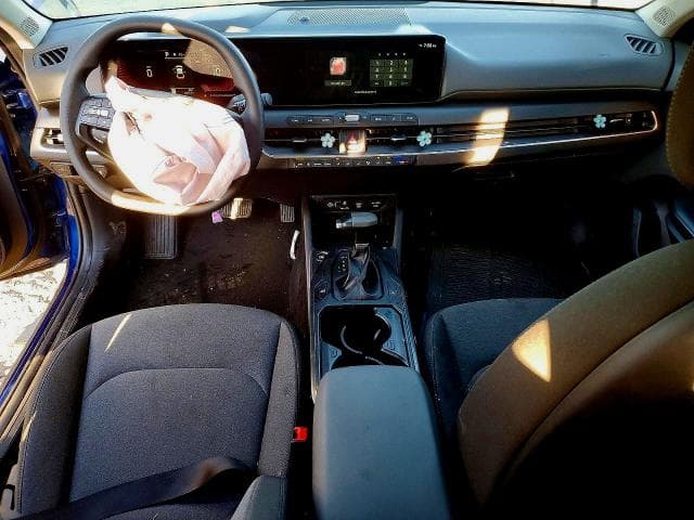 2025 KIA K4 LXS 8