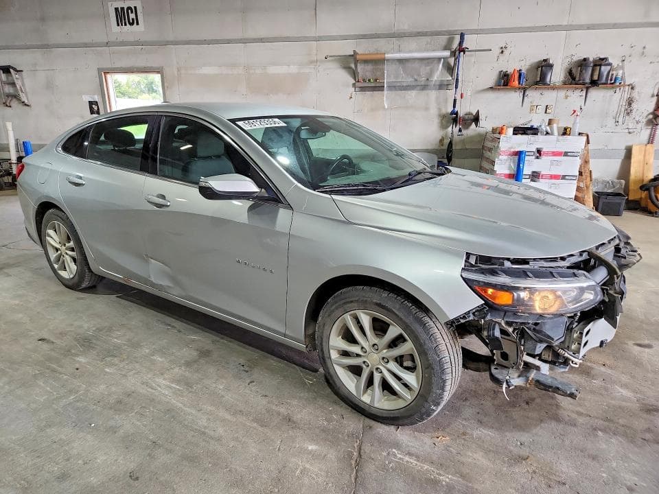 2017 CHEVROLET MALIBU LT 4